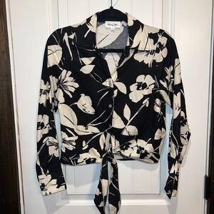 Panama Jack Black & Cream Floral Button-Up Tie-Front Top